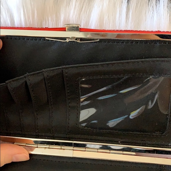 💝FREE ADD-ON💝 Red Sequin Clutch Wallet - Picture 6 of 9